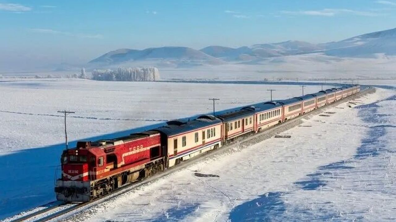 Yolu Van’dan geçmeyen hat: Van’sız ‘Van Gölü Ekspresi!’