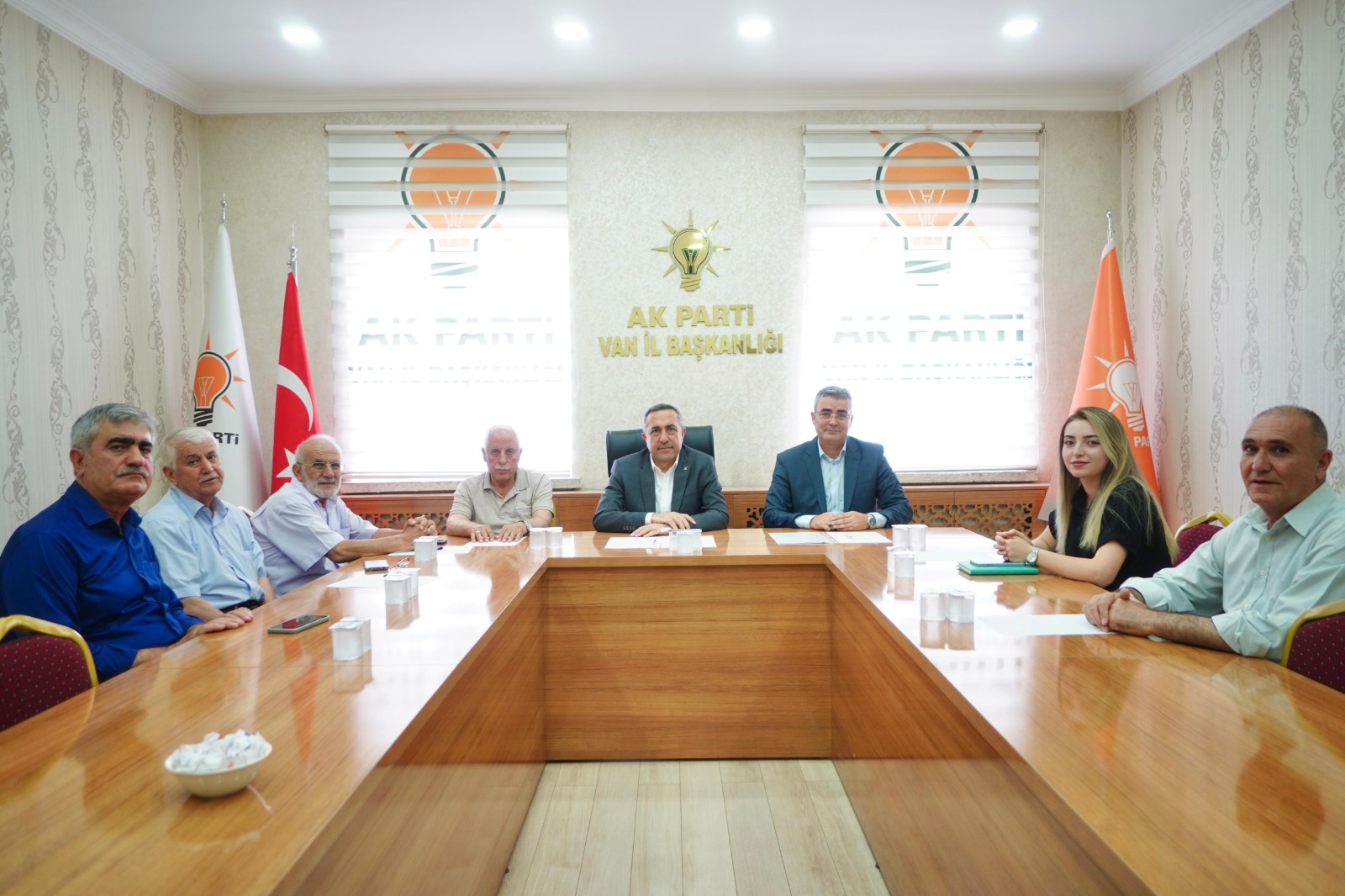 Başkan Arvas, Daima eğitim camiasının yanında yer alacağız.