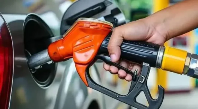 Akaryakıtta son durum: Motorine zam