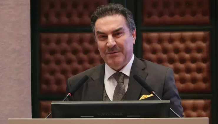 Prof. Dr. Zakir Avşar: ”Fenomenlik arzuları karşısında devlet ciddiyeti ve kurumlara güven”