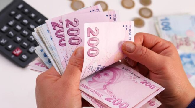 Emekli ve memur maaşlarında Ocak 2027 hesabı başladı: İki aylık zam farkı belli oldu