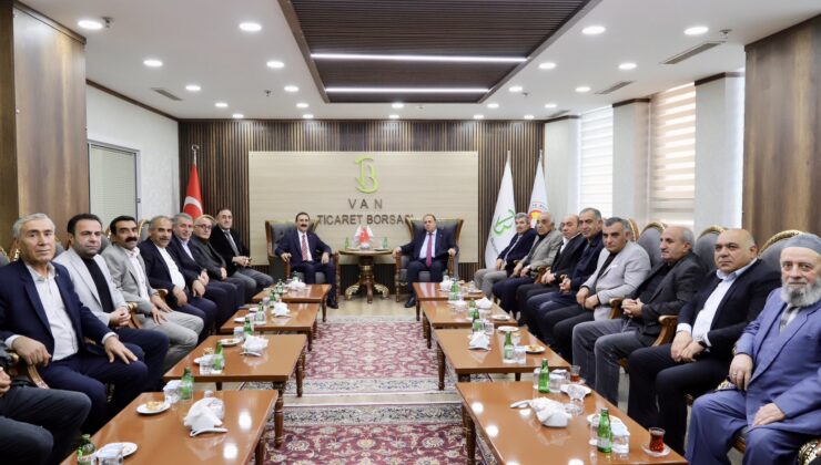Kandaşoğlu’ndan Başkan Süer’e Hayırlı Olsun Ziyareti