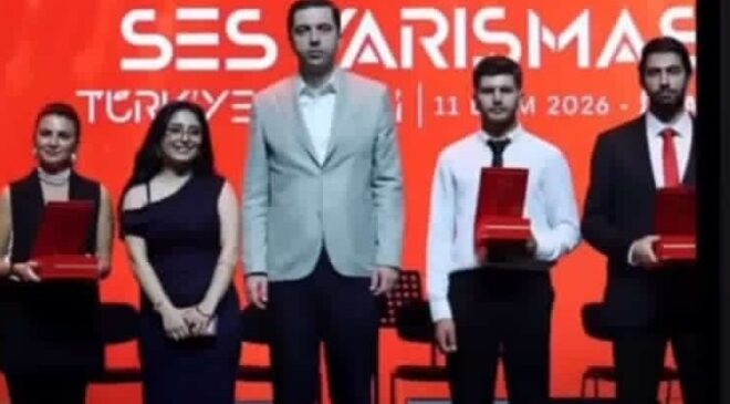Van YYÜ’nün Gururu Zeynep Nurşah Alan, Türkiye Birincisi Oldu!